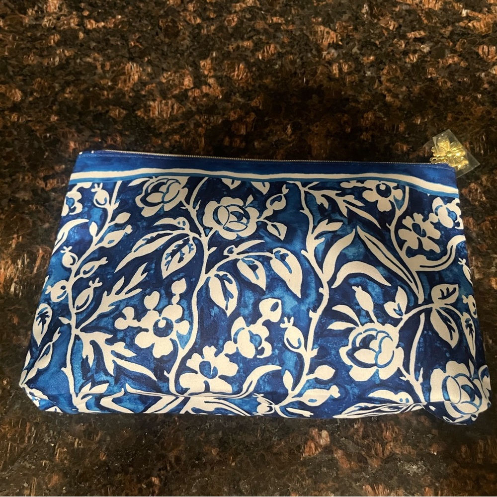 Estee Lauder Floral Blue and White Cosmetic Bag